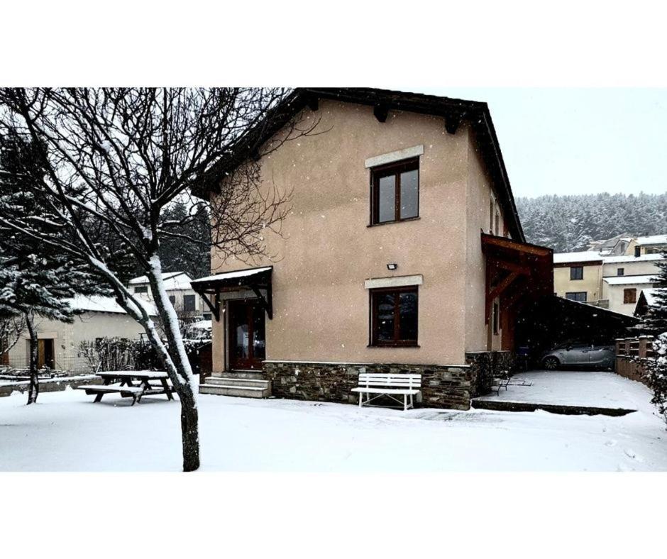 La Granja - Maison Avec Cheminee, Jardin, Baby-Foot Formiguères Dış mekan fotoğraf